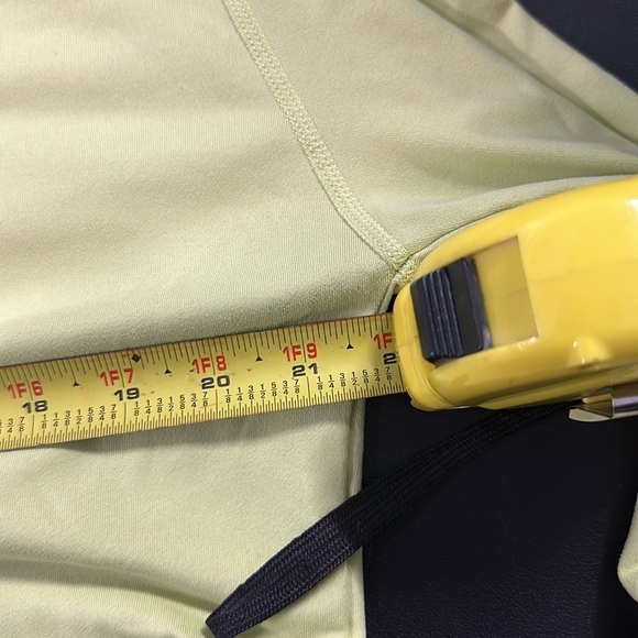 Nike yellow / green long sleeve performance shirt size large - Picture 8 of 8